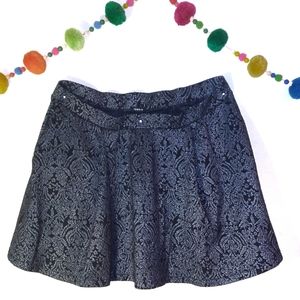 Torrid Black and Silver Skater Skirt w/ Pockets Size 3